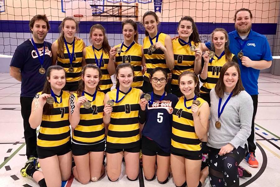 Macareux Noirs De Sept-Îles, Championnes De L'Invitation 1 Volleyball Québec 2018 - 17 Ans Et Moins